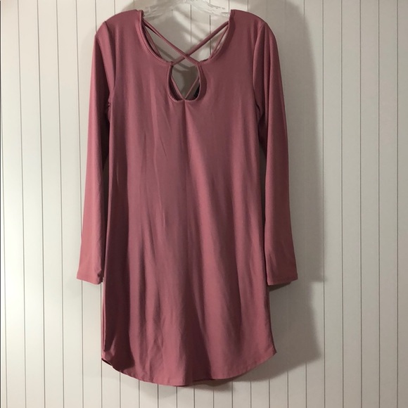 Derek Heart Dresses & Skirts - DEREK HEART Criss-Cross Keyhole Buttery Soft Stretchy Pink Dress